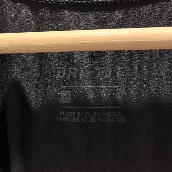 Nike Women’s Legend Dri-Fit T Shirt - Picture 2 of 3